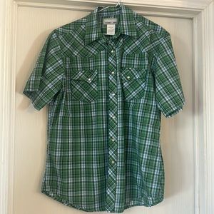 Wrangler pearl snap short sleeve green plaid size men’s large.